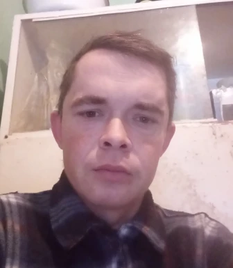 <span>Aleksandr, 37</span> <span style='width: 25px; height: 16px; float: right; background-image: url(/bitmaps/flags_small/BY.PNG)'> </span><br><span>Vitebsk, Białoruś</span> <input type='button' class='joinbtn' style='float: right' value='JOIN NOW' />