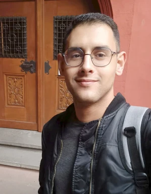 <span>Mohamed, 27</span>&nbsp;<span style='width: 25px; height: 16px; float: right; background-image: url(/bitmaps/flags_small/FR.PNG)'>&nbsp;</span><br><span>Montpellier, 法国</span>&nbsp;<input type='button' class='joinbtn' style='float: right' value='JOIN NOW' />