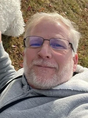 Spanish men looking for love