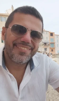 Foreign men for dating